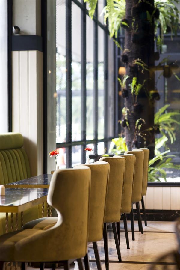 Hotel Aviary Bintaro Serpong Exterior foto